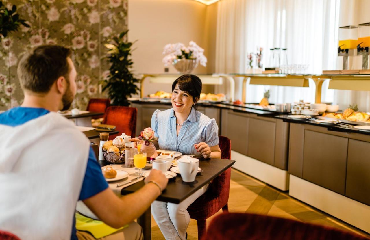 Hotel Neues Tor Bad Wimpfen Eksteriør billede